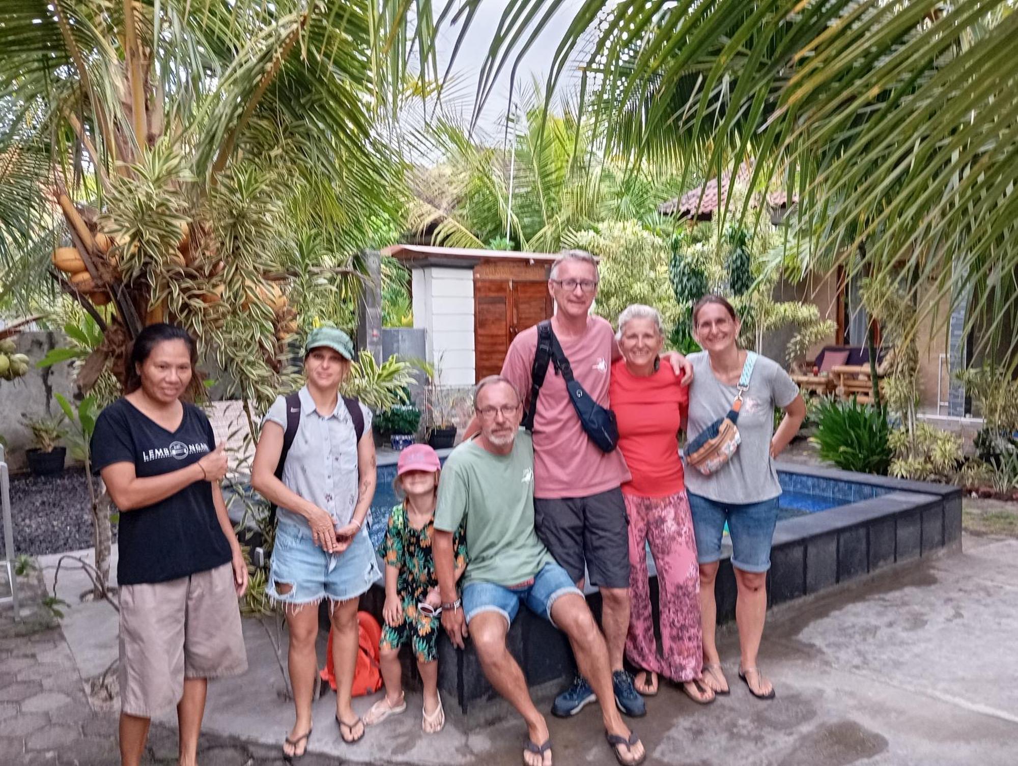 Belong Home Stay Lembongan Exterior photo