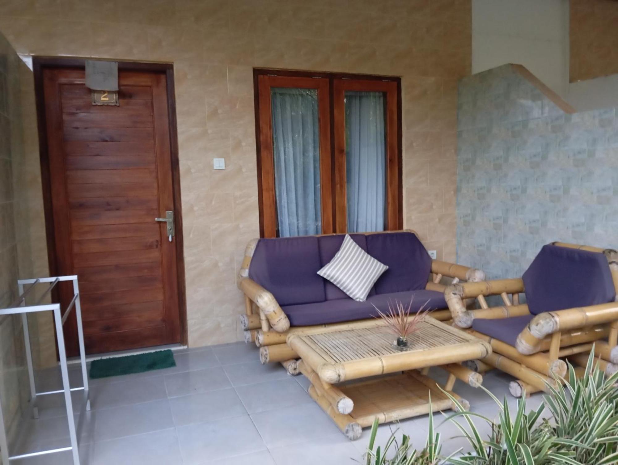 Belong Home Stay Lembongan Exterior photo