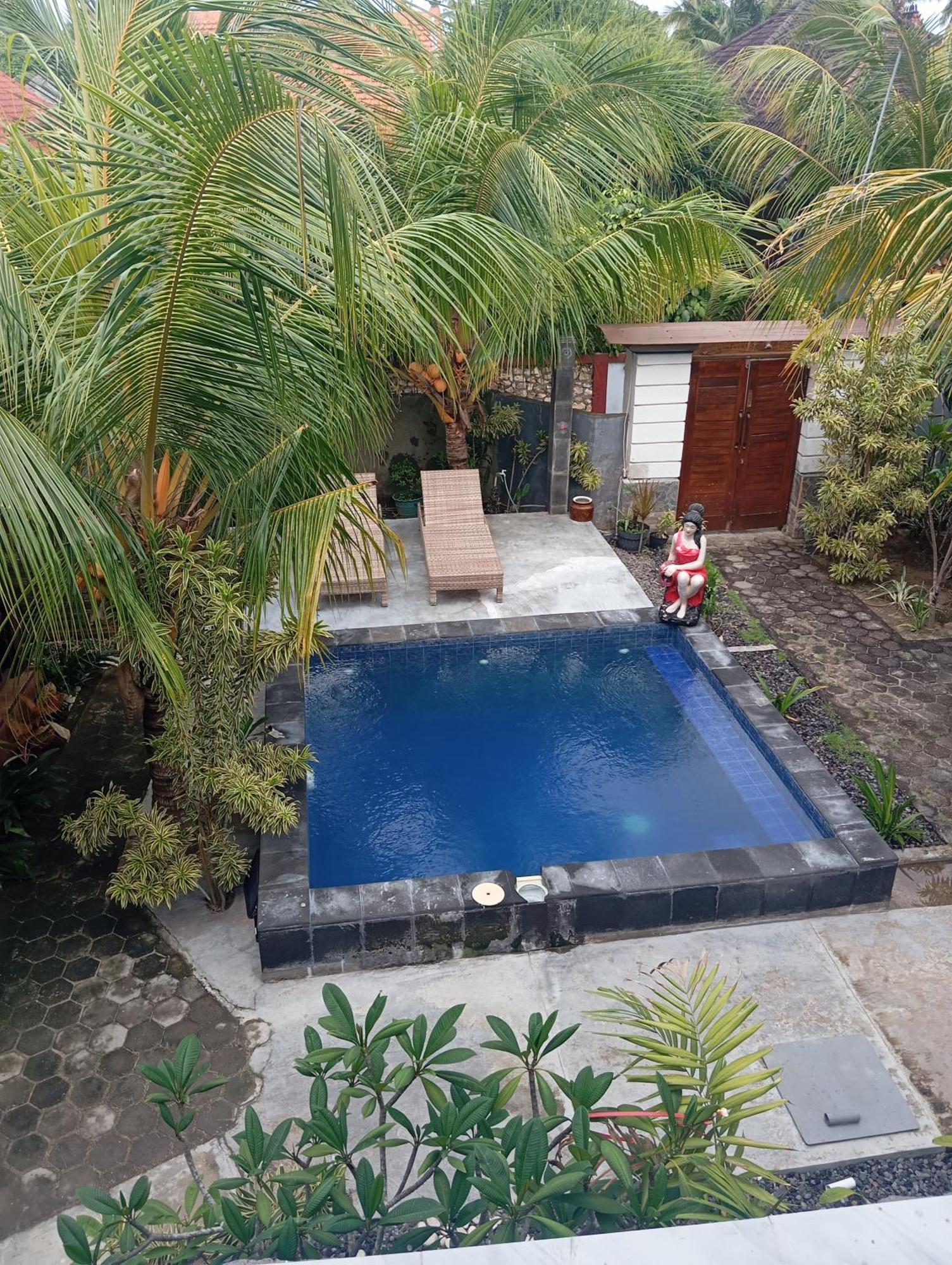 Belong Home Stay Lembongan Exterior photo